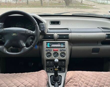 Сірий Ленд Ровер Freelander, об'ємом двигуна 2 л та пробігом 219 тис. км за 4200 $, фото 13 на Automoto.ua