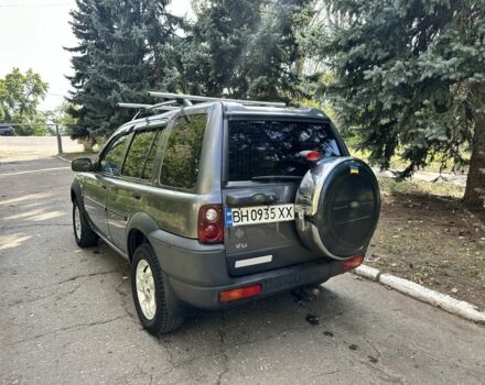 Серый Ленд Ровер Фрилендер, объемом двигателя 2.5 л и пробегом 250 тыс. км за 3495 $, фото 5 на Automoto.ua