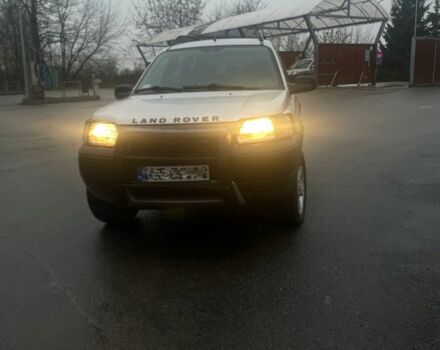 Серый Ленд Ровер Фрилендер, объемом двигателя 2 л и пробегом 386 тыс. км за 3500 $, фото 2 на Automoto.ua