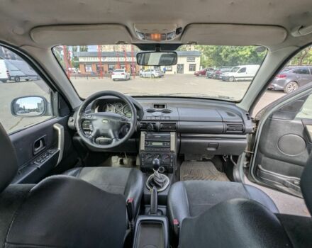Сірий Ленд Ровер Freelander, об'ємом двигуна 2 л та пробігом 189 тис. км за 5500 $, фото 3 на Automoto.ua