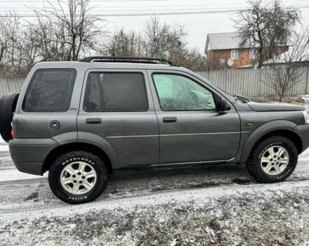 Серый Ленд Ровер Фрилендер, объемом двигателя 2 л и пробегом 290 тыс. км за 2600 $, фото 3 на Automoto.ua