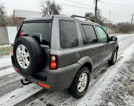 Серый Ленд Ровер Фрилендер, объемом двигателя 2 л и пробегом 290 тыс. км за 2600 $, фото 4 на Automoto.ua