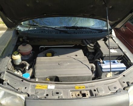 Серый Ленд Ровер Фрилендер, объемом двигателя 2 л и пробегом 150 тыс. км за 2900 $, фото 7 на Automoto.ua