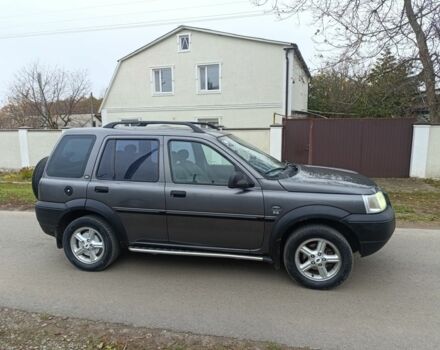 Серый Ленд Ровер Фрилендер, объемом двигателя 1.8 л и пробегом 245 тыс. км за 2800 $, фото 2 на Automoto.ua