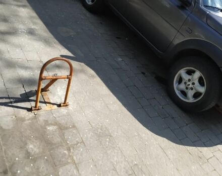 Серый Ленд Ровер Фрилендер, объемом двигателя 2 л и пробегом 150 тыс. км за 2900 $, фото 1 на Automoto.ua