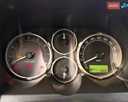 Серый Ленд Ровер Фрилендер, объемом двигателя 2.5 л и пробегом 227 тыс. км за 6799 $, фото 21 на Automoto.ua