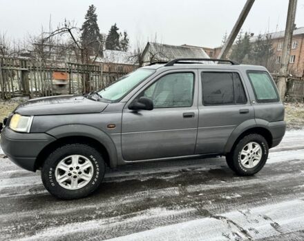 Серый Ленд Ровер Фрилендер, объемом двигателя 2 л и пробегом 290 тыс. км за 2600 $, фото 1 на Automoto.ua