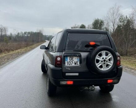 Серый Ленд Ровер Фрилендер, объемом двигателя 2 л и пробегом 279 тыс. км за 2800 $, фото 4 на Automoto.ua