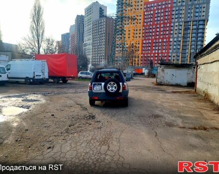 Серый Ленд Ровер Фрилендер, объемом двигателя 2 л и пробегом 300 тыс. км за 2750 $, фото 3 на Automoto.ua