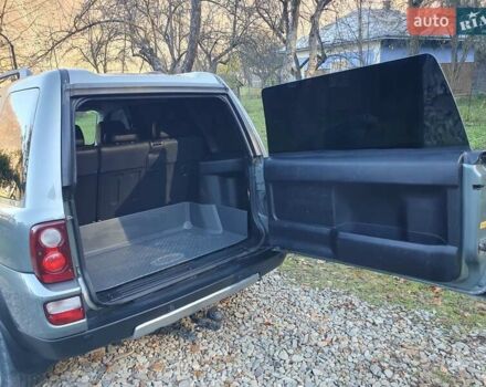 Серый Ленд Ровер Фрилендер, объемом двигателя 1.95 л и пробегом 309 тыс. км за 7300 $, фото 35 на Automoto.ua