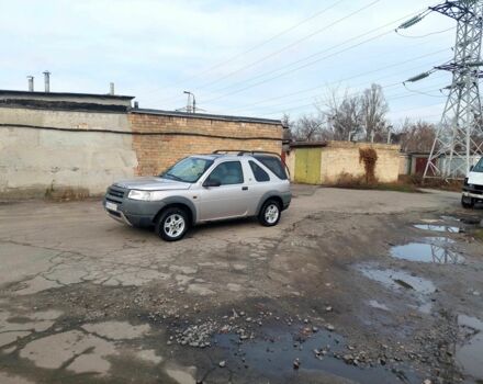 Серый Ленд Ровер Фрилендер, объемом двигателя 2 л и пробегом 310 тыс. км за 2750 $, фото 1 на Automoto.ua