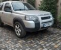 Сірий Ленд Ровер Freelander, об'ємом двигуна 2 л та пробігом 330 тис. км за 6000 $, фото 3 на Automoto.ua