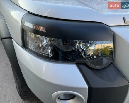 Сірий Ленд Ровер Freelander, об'ємом двигуна 1.95 л та пробігом 211 тис. км за 7000 $, фото 9 на Automoto.ua