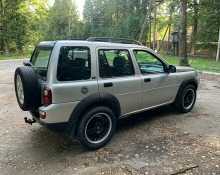 Сірий Ленд Ровер Freelander, об'ємом двигуна 2 л та пробігом 300 тис. км за 6700 $, фото 3 на Automoto.ua