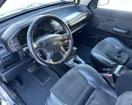 Сірий Ленд Ровер Freelander, об'ємом двигуна 2 л та пробігом 290 тис. км за 3999 $, фото 12 на Automoto.ua