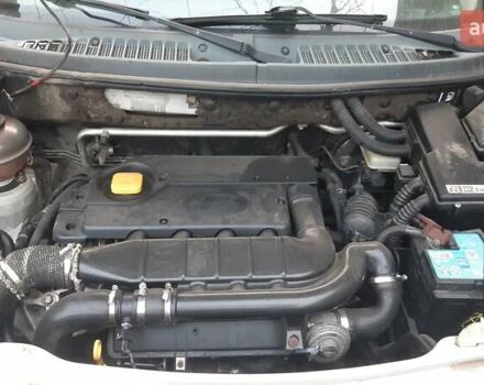 Сірий Ленд Ровер Freelander, об'ємом двигуна 1.95 л та пробігом 320 тис. км за 6000 $, фото 3 на Automoto.ua