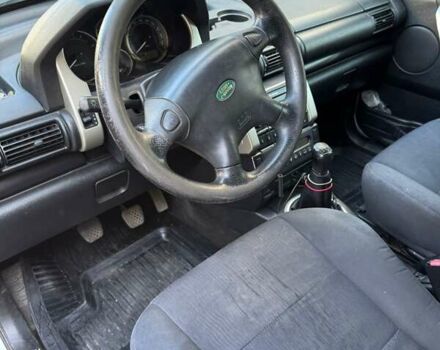 Сірий Ленд Ровер Freelander, об'ємом двигуна 1.95 л та пробігом 211 тис. км за 7000 $, фото 12 на Automoto.ua