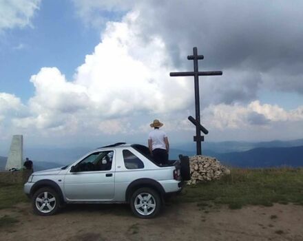 Сірий Ленд Ровер Freelander, об'ємом двигуна 2 л та пробігом 330 тис. км за 6000 $, фото 10 на Automoto.ua