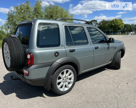 Сірий Ленд Ровер Freelander, об'ємом двигуна 1.95 л та пробігом 255 тис. км за 7300 $, фото 3 на Automoto.ua