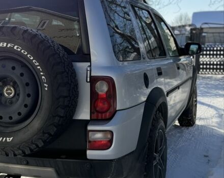 Серый Ленд Ровер Фрилендер, объемом двигателя 2 л и пробегом 205 тыс. км за 7999 $, фото 12 на Automoto.ua