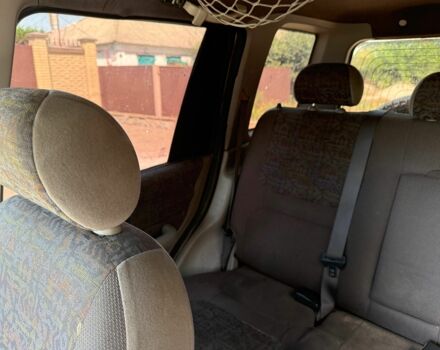 Сірий Ленд Ровер Freelander, об'ємом двигуна 2 л та пробігом 200 тис. км за 2950 $, фото 6 на Automoto.ua