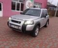 Серый Ленд Ровер Фрилендер, объемом двигателя 2 л и пробегом 300 тыс. км за 3700 $, фото 1 на Automoto.ua