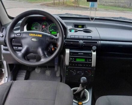 Сірий Ленд Ровер Freelander, об'ємом двигуна 2 л та пробігом 300 тис. км за 3200 $, фото 7 на Automoto.ua