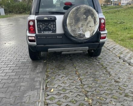 Серый Ленд Ровер Фрилендер, объемом двигателя 2 л и пробегом 290 тыс. км за 2750 $, фото 4 на Automoto.ua