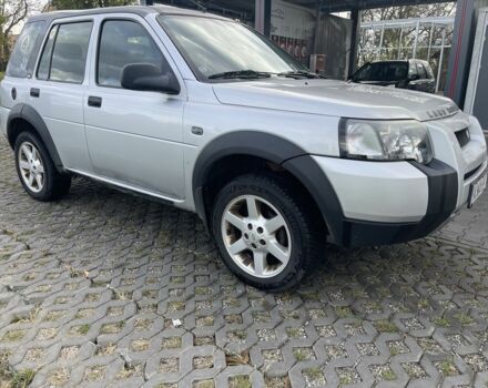 Серый Ленд Ровер Фрилендер, объемом двигателя 2 л и пробегом 290 тыс. км за 2750 $, фото 2 на Automoto.ua