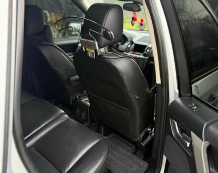 Серый Ленд Ровер Фрилендер, объемом двигателя 3.19 л и пробегом 127 тыс. км за 9999 $, фото 25 на Automoto.ua