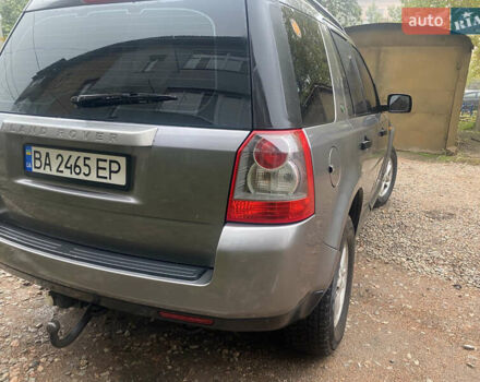 Серый Ленд Ровер Фрилендер, объемом двигателя 2.2 л и пробегом 210 тыс. км за 8000 $, фото 5 на Automoto.ua