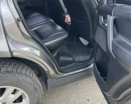 Ленд Ровер Фрилендер 2007 в Самборе на Automoto.ua Серый Ленд Ровер Фрилендер, объемом двигателя 2.18 л и пробегом 366 тыс. км за 9250 $, фото 12 на Automoto.ua
