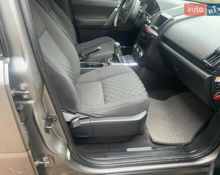 Серый Ленд Ровер Фрилендер, объемом двигателя 2.2 л и пробегом 210 тыс. км за 8000 $, фото 10 на Automoto.ua