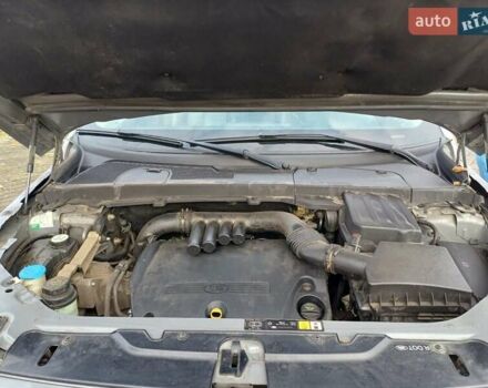 Сірий Ленд Ровер Freelander, об'ємом двигуна 2.18 л та пробігом 257 тис. км за 9500 $, фото 2 на Automoto.ua