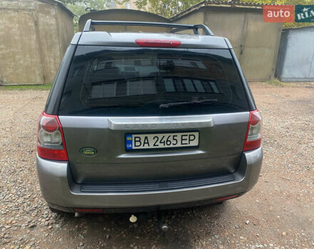 Серый Ленд Ровер Фрилендер, объемом двигателя 2.2 л и пробегом 210 тыс. км за 8000 $, фото 8 на Automoto.ua