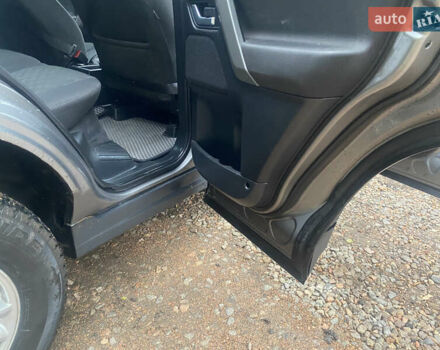 Серый Ленд Ровер Фрилендер, объемом двигателя 2.2 л и пробегом 210 тыс. км за 8000 $, фото 12 на Automoto.ua