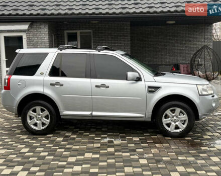 Серый Ленд Ровер Фрилендер, объемом двигателя 3.19 л и пробегом 127 тыс. км за 9999 $, фото 9 на Automoto.ua