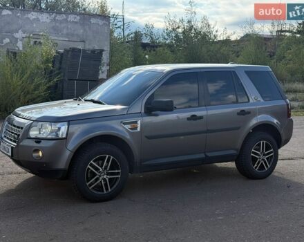 Сірий Ленд Ровер Freelander, об'ємом двигуна 2.18 л та пробігом 381 тис. км за 10599 $, фото 2 на Automoto.ua