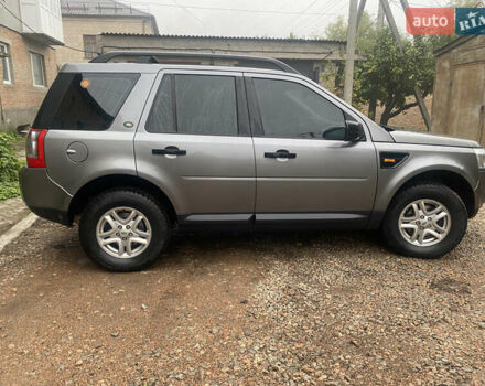 Серый Ленд Ровер Фрилендер, объемом двигателя 2.2 л и пробегом 210 тыс. км за 8000 $, фото 4 на Automoto.ua