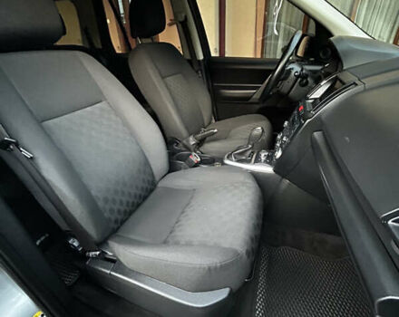 Сірий Ленд Ровер Freelander, об'ємом двигуна 2.2 л та пробігом 255 тис. км за 9900 $, фото 22 на Automoto.ua