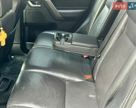 Серый Ленд Ровер Фрилендер, объемом двигателя 3.19 л и пробегом 274 тыс. км за 7999 $, фото 27 на Automoto.ua