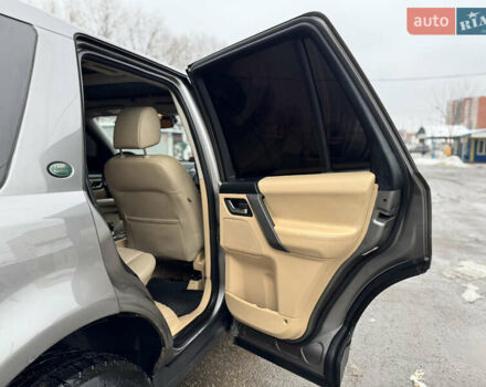 Серый Ленд Ровер Фрилендер, объемом двигателя 3.19 л и пробегом 292 тыс. км за 7700 $, фото 28 на Automoto.ua