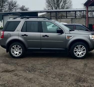 Серый Ленд Ровер Фрилендер, объемом двигателя 2.18 л и пробегом 256 тыс. км за 12100 $, фото 3 на Automoto.ua