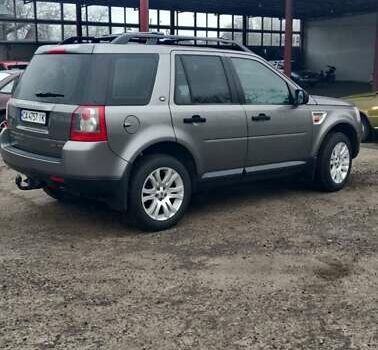 Серый Ленд Ровер Фрилендер, объемом двигателя 2.18 л и пробегом 256 тыс. км за 12100 $, фото 4 на Automoto.ua