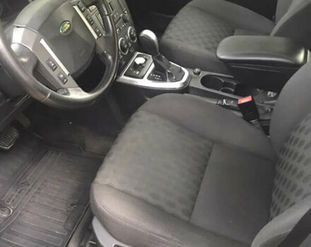 Серый Ленд Ровер Фрилендер, объемом двигателя 2.2 л и пробегом 249 тыс. км за 9500 $, фото 2 на Automoto.ua