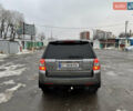 Серый Ленд Ровер Фрилендер, объемом двигателя 3.19 л и пробегом 292 тыс. км за 7700 $, фото 3 на Automoto.ua
