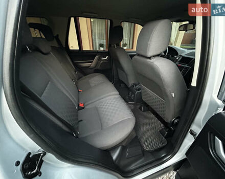 Сірий Ленд Ровер Freelander, об'ємом двигуна 2.2 л та пробігом 255 тис. км за 9900 $, фото 20 на Automoto.ua