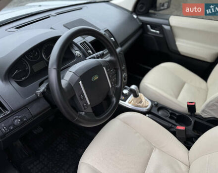 Серый Ленд Ровер Фрилендер, объемом двигателя 2.2 л и пробегом 229 тыс. км за 9950 $, фото 19 на Automoto.ua