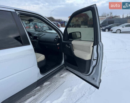 Серый Ленд Ровер Фрилендер, объемом двигателя 2.2 л и пробегом 229 тыс. км за 9450 $, фото 24 на Automoto.ua