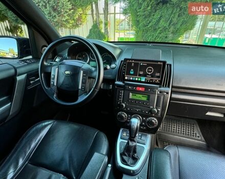 Сірий Ленд Ровер Freelander, об'ємом двигуна 2.2 л та пробігом 390 тис. км за 9990 $, фото 17 на Automoto.ua